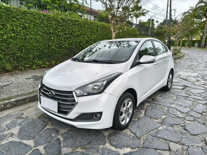 Hyundai HB20S C.plus/c.style 1.6 Flex 16V Mec.4p 2016