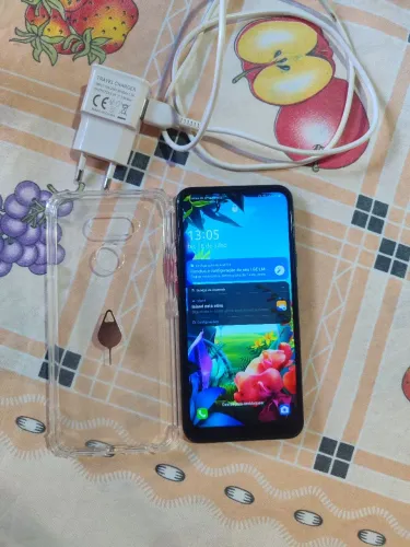 LG K40S - 32 GB | 3 GB RAM | Muito Conservado | Funcionando Perfeitamente