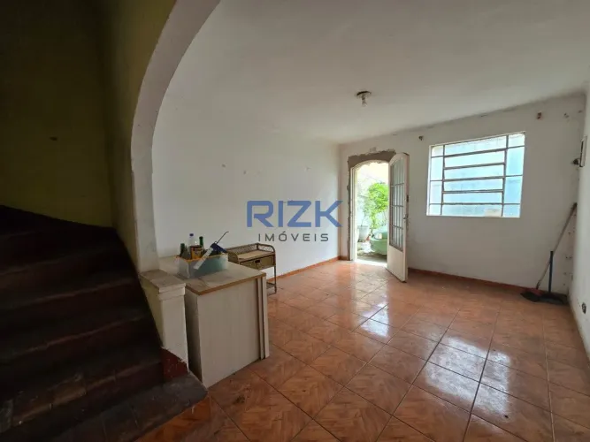Casa de Vila com ótima localização