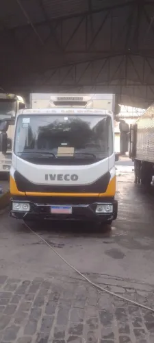Caminhão Frigorífico