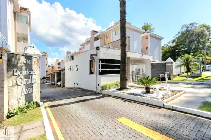 Condomínio Gralha Azul - Apartamento venda 2 vagas bairro Ecoville em Curitiba.