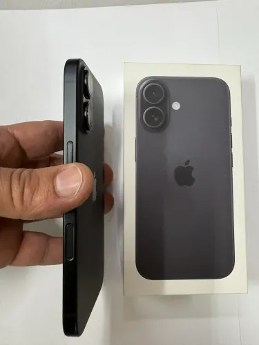 iPhone 16 128 gb saúde 94%
