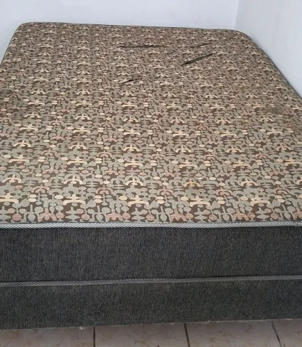Cama Box Casal Conjugada (138x188) - R$ 160,00