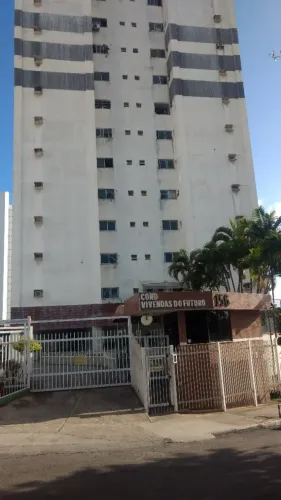 Apartamento 4/4 Imbui