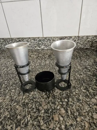 Suporte para venda de pizza cone