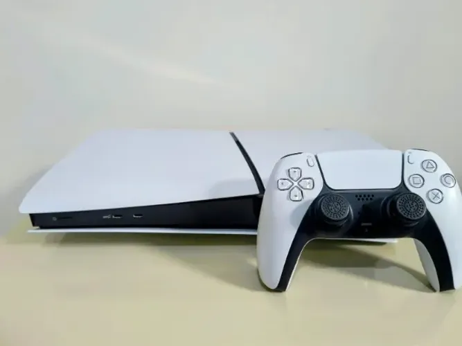 PlayStation 5 - Slim 1 TB