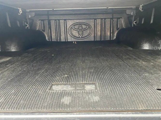 Toyota Hilux CD SRX 4X4 2.8 TDI 16V Diesel Aut. 2021