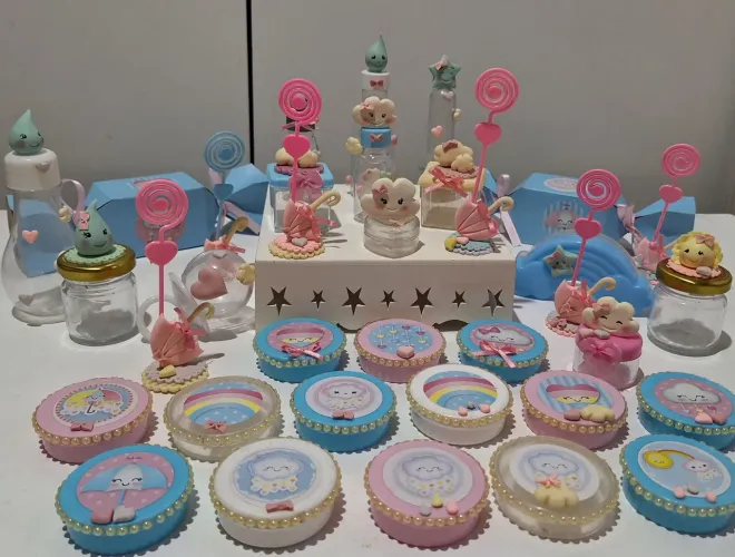 Kit de lembrancinhas tema chuva de amor pra aniversário, batizado, chá de fraldas