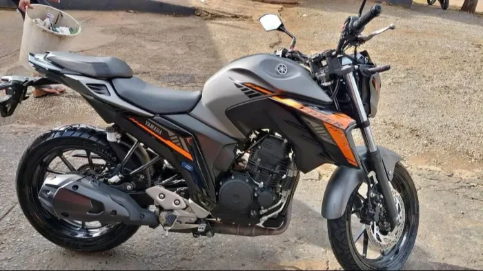 Yamaha Fazer 250 a venda