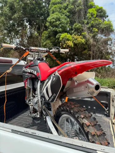 CRF 150 importada