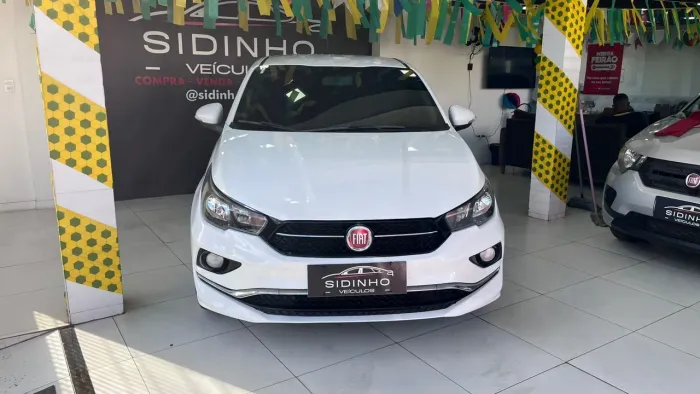 Fiat Cronos Precision 1.8 16V Flex Mec. 2019