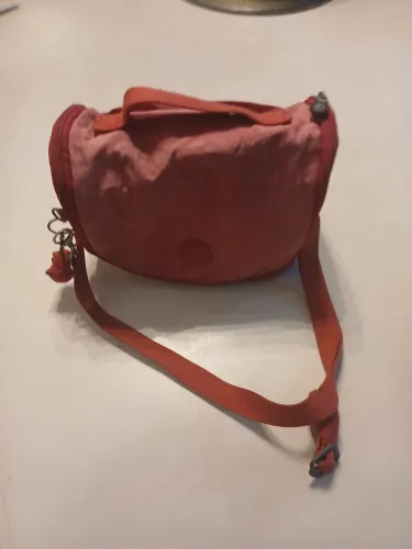 Vendo LANCHEIRA de tecido da kipling