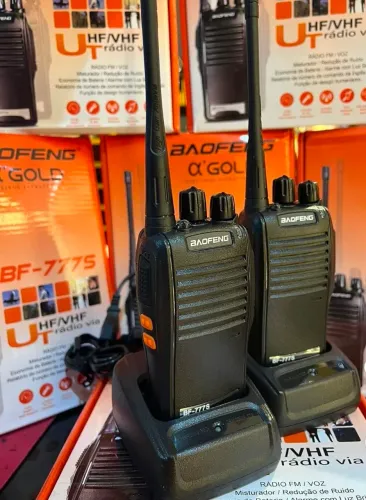 Rádio comunicador baofeng, novo (par de walkie-talkie)