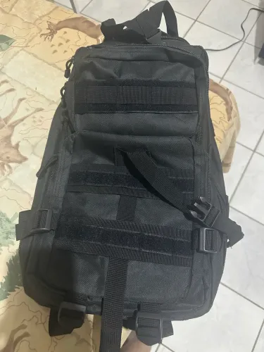 Vendo uma mochila militar