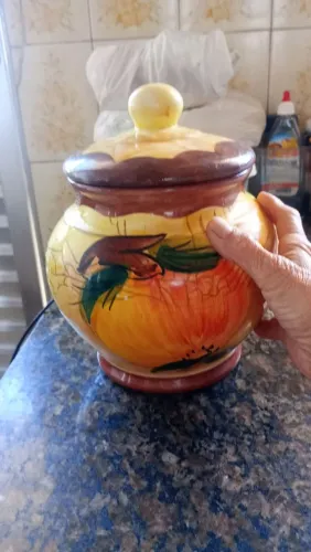 POTE COM TAMPA E MORINGA COM COPO