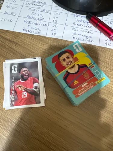 Vendo ou troco Figurinhas copa do mundo 2026