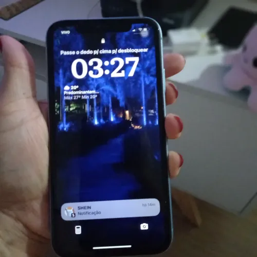 Iphone XR 128 gigas