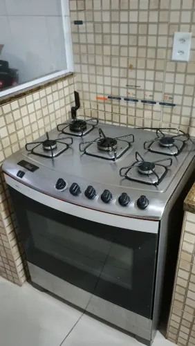Vendo fogão 5 bocas Brastemp inox