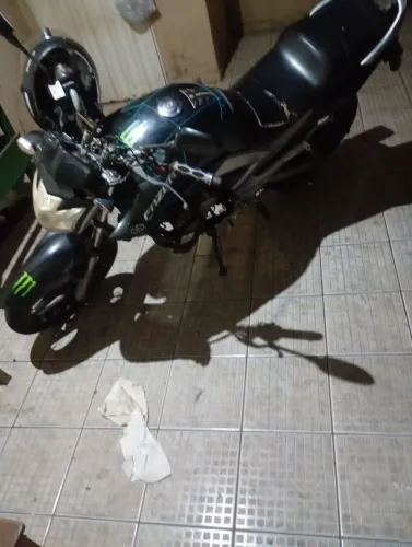 Vendo fazer 250, 700 multa