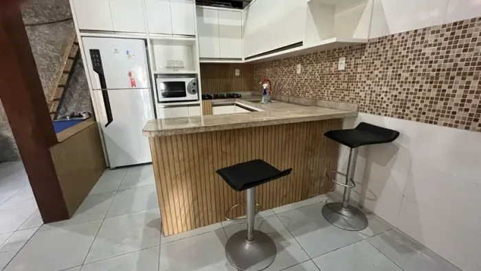 LINDA CASA VARGEM GRANDE