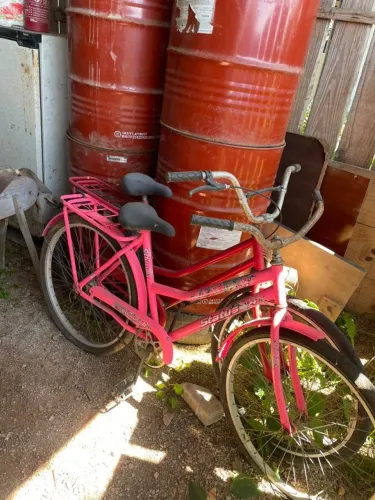Bicicletas para reformar ou retirada de peças