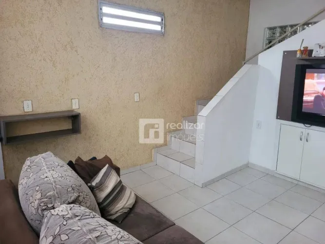 Casa com 2 dormitórios à venda, 85 m² por R$ 550.000,00 - Estreito - Florianópolis/SC