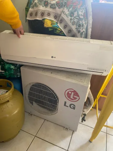 Ar Condicionado Residencial Split Hi Wall Smile LG 9.000 BTU/h