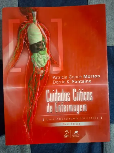 Livro acadêmico de enfermagem