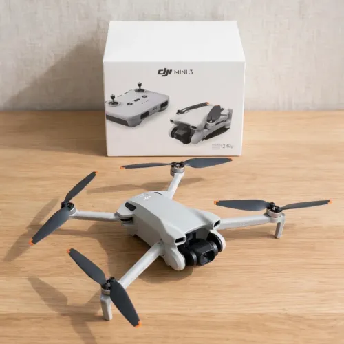 DJI Mini 3  com controle - Impecável - apenas 10 voos