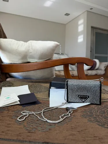 VENDO - Prada Crystal Card Holder Chain Bag