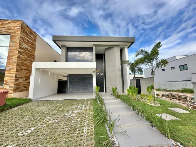CASA DUPLEX DE ALTO PADRÃO COM DESIGN CONTEMPORÂNEO