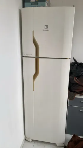Geladeira Electrolux Frost Free - Funcionando | Leia a descrição