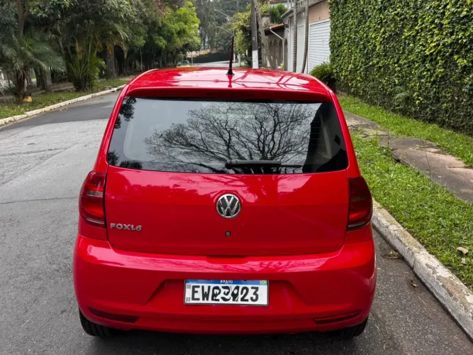 Volkswagen Fox 1.6 MI Total Flex 8V 5P 2012