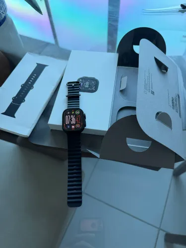 Apple Watch Ultra 3 em estado de zero