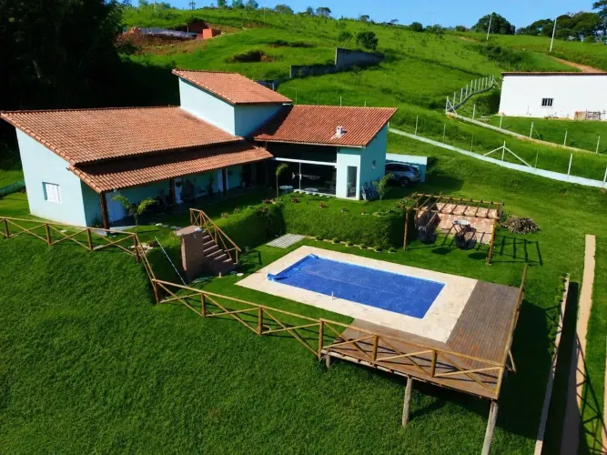 Imóvel para venda tem 121 metros quadrados com 3 quartos em Cachoeira - Cotia - SP