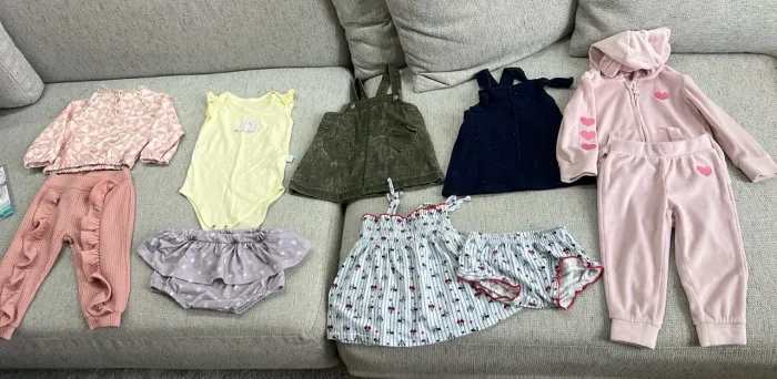 Roupinhas de Bebê Menina - Lindas, Conservadas e com Marcas Premium!