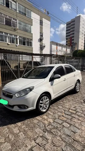 Fiat Grand Siena Essen.sublime Dual. 1.6 Flex 2014