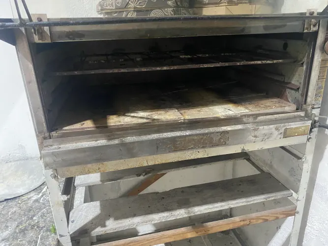 Vendo forno de pizza