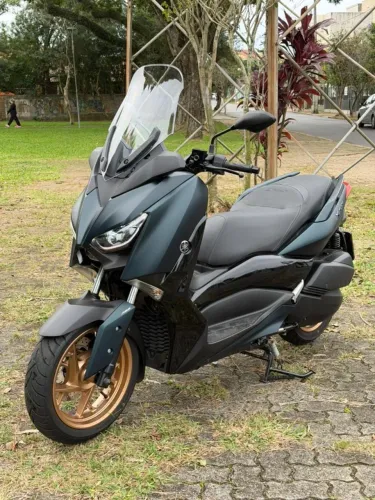 YAMAHA XMAX 250 ABS