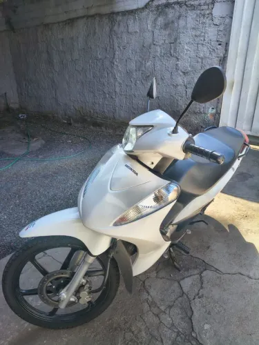 Honda Biz 125 EX 2016, Troco Por Carro