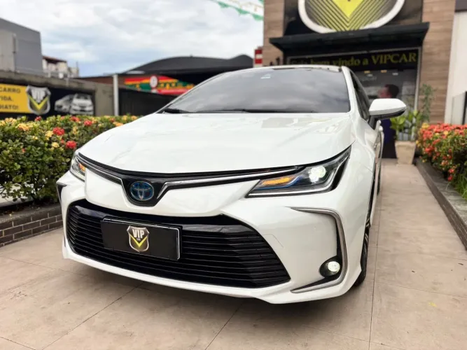 Toyota Corolla Altis Prem. Hybrid 1.8 Flex AUT 2023