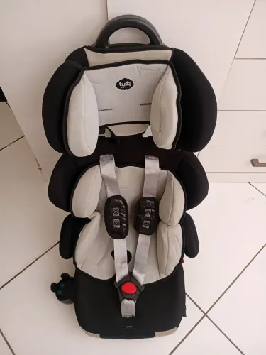 Cadeira de criança para carro