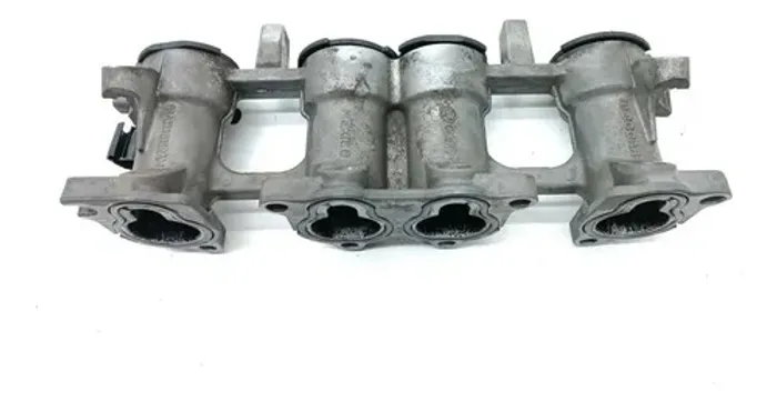 Suporte Coletor Admissao Volkswagen Golf Sportline 2.0 2011