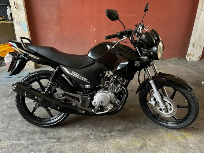 Moto YBR 125  tabela Fipe 7600