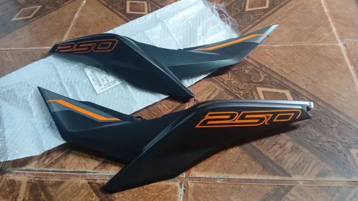 Carenagens Laterais Twister 250 2021 Cinza