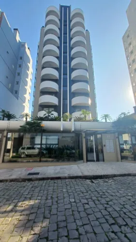 Venda de apartamento mobiliado e decorado em Caxias do Sul, Villa Horn