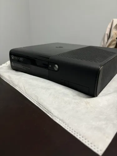 Vendo Xbox 360