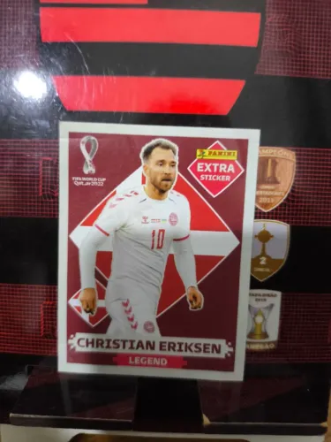Christian Eriksen Legend na versão Bordô