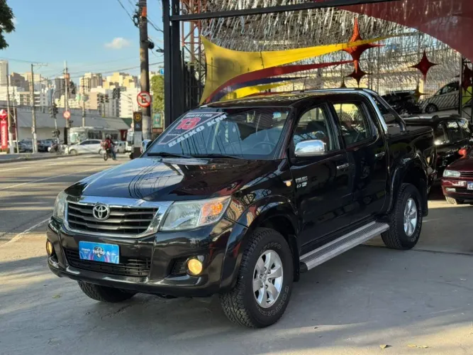 Toyota Hilux CD SR 4X2 2.7 16v/2.7 Flex Aut. 2013