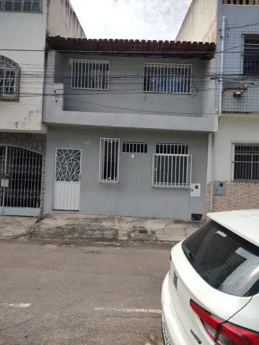 Casa duplex Jucutuquara